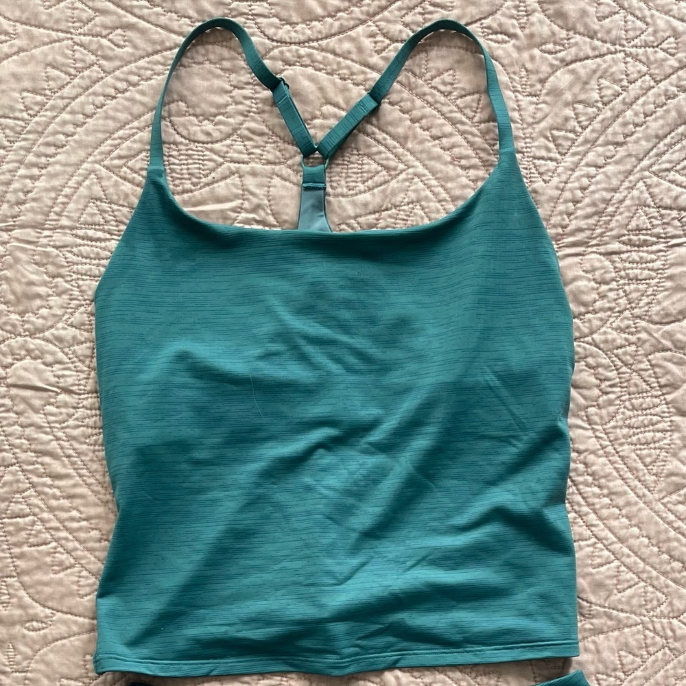 Outdoor Voices - Move Free Tank